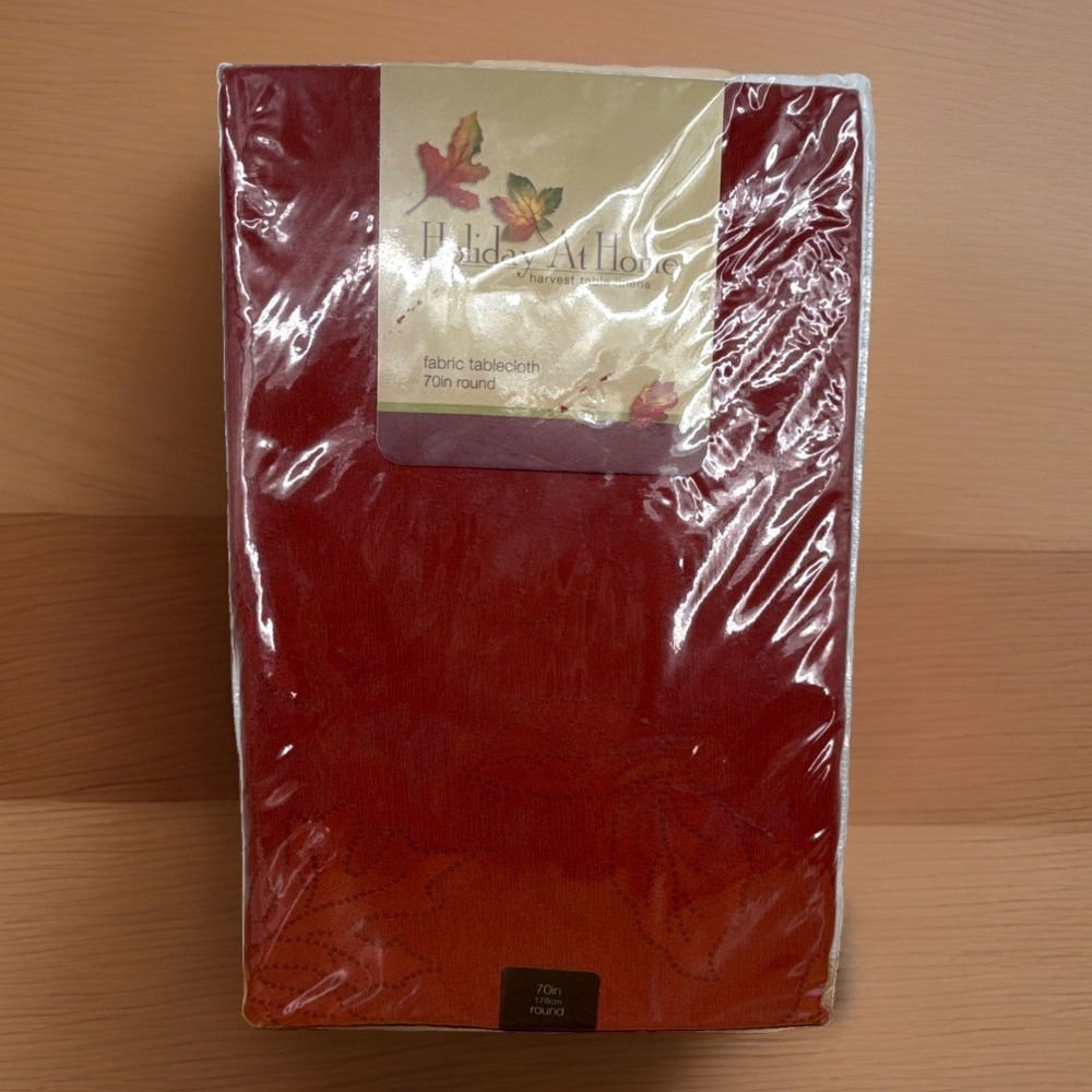 Holiday At Home 70" Round Autumn Red Damask Polyester Tablecloth
